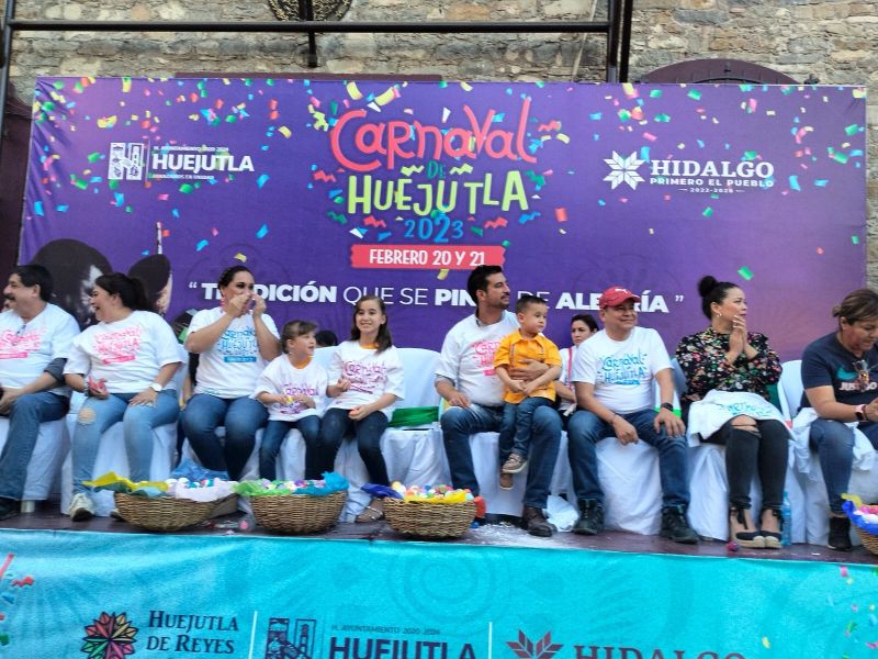Carnaval de Huejutla se pintó de alegría