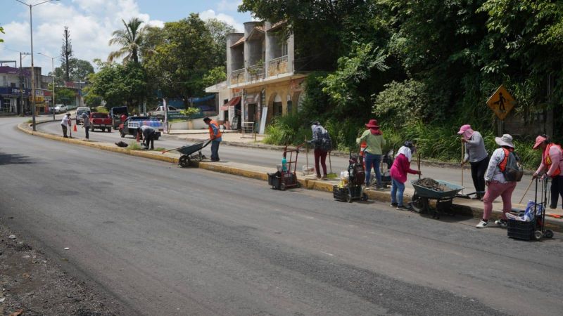 ¡Limpieza en el Bulevar Central!